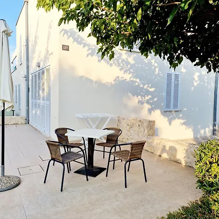 Apartament Giuliano Punta Skala *