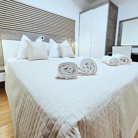 Giuliano Punta Skala Appartement Petrčane