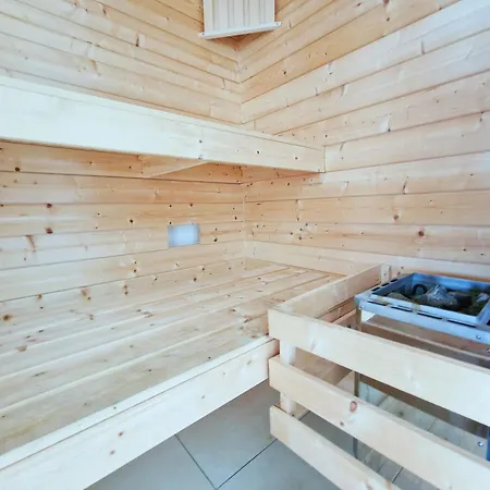 Giuliano Punta Skala Apartment